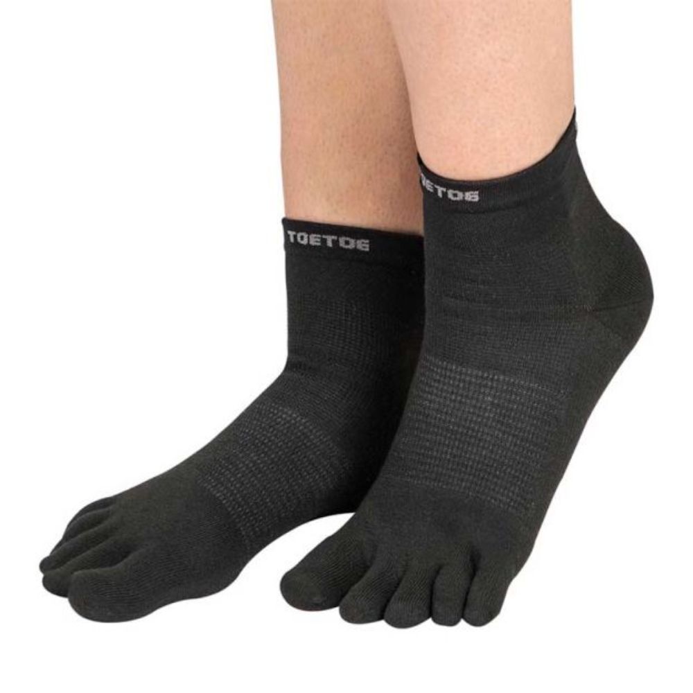 ToeToe Outdoor Liner Trainer Toe Socks Black | Happy Little Soles UK