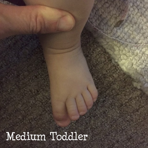 medium width feet